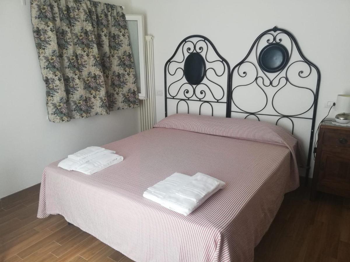 הוילה צ'זנה Agricola Casa Cucina Bottega מראה חיצוני תמונה